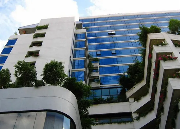 Hotel The Four Wings