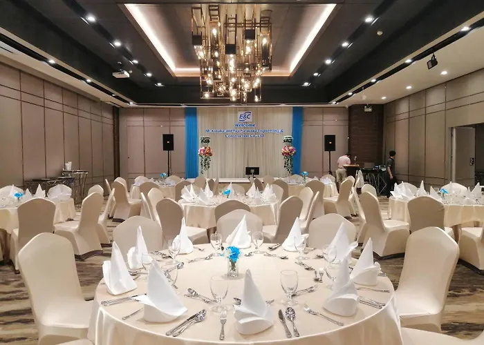 The Four Wings 4* Bangkok