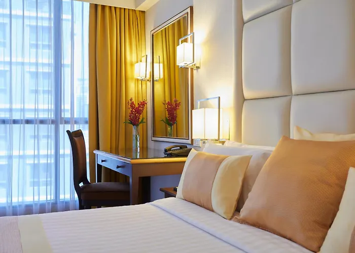 Hotel The Four Wings 4*