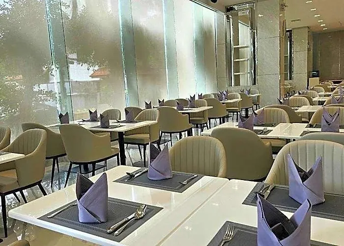 The Four Wings 4* Bangkok